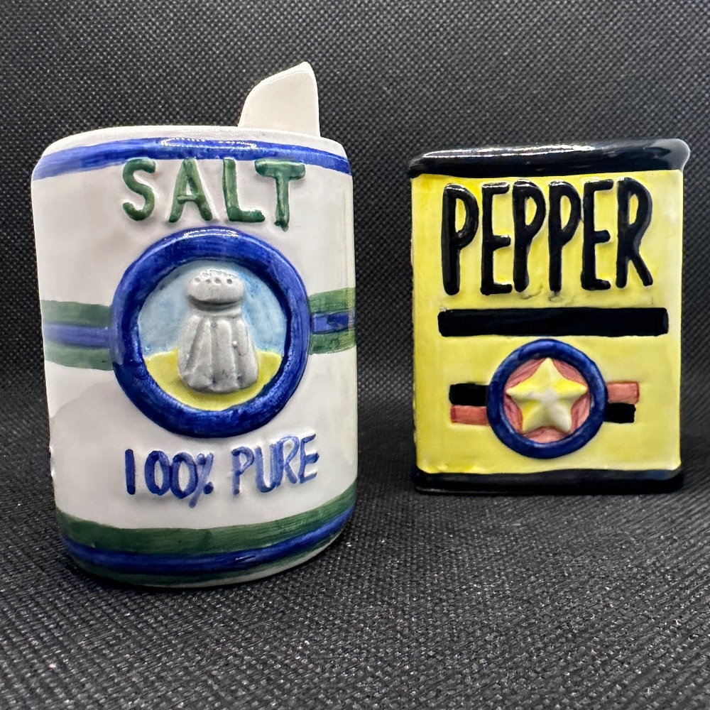 Vintage 1996 OMNIBUS Ceramic Glazed Salt & Pepper Shakers 3.5"